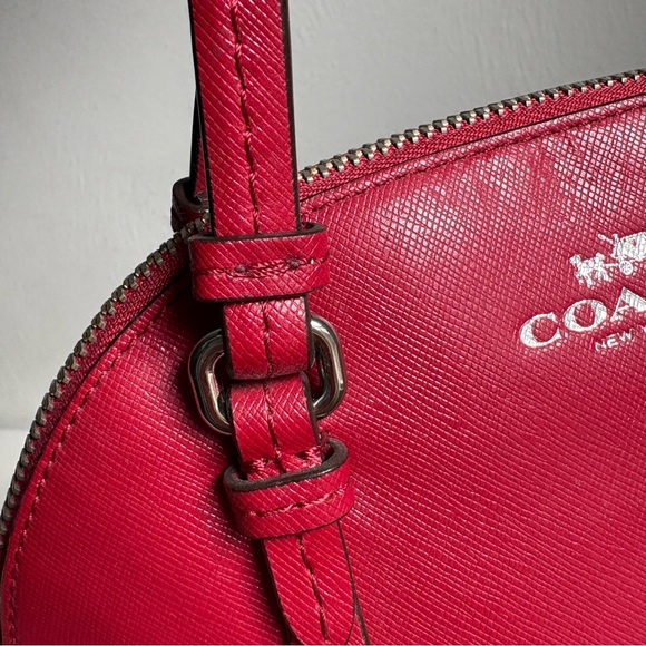 COACH Peyton F32582 Mini Dome Crossbody Bag Red - Picture 7 of 15